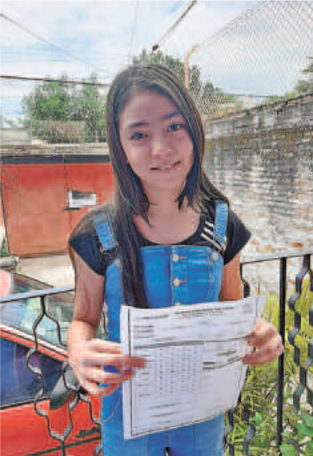 Ange �lica Geraldine Bustos Salinas