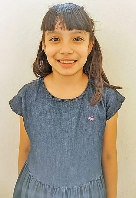 Kendra Altair Herna �ndez Larracilla