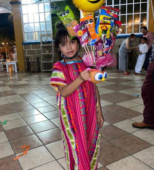 Mi �a Emilie Salgado Zermen �o